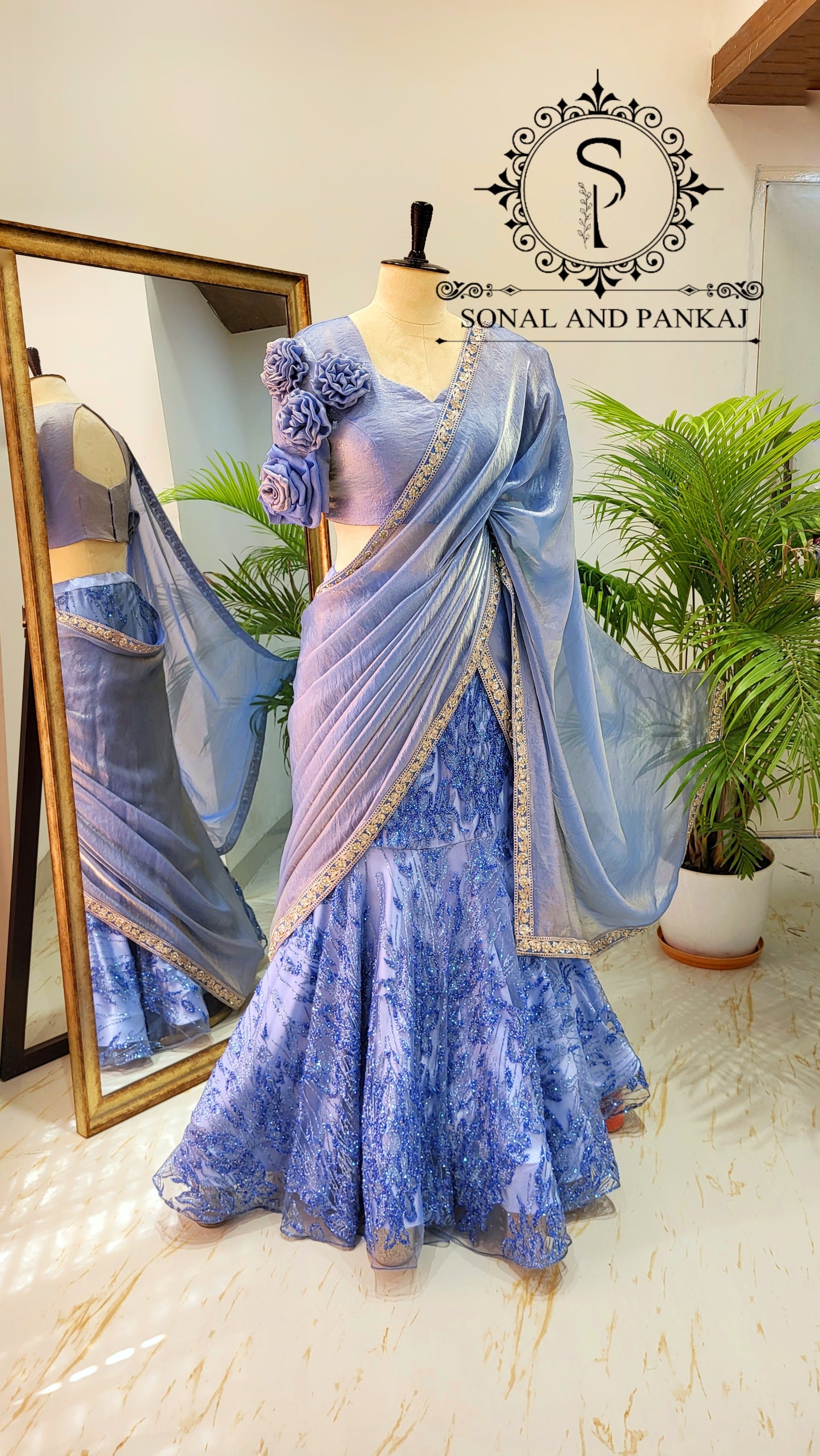 Designer 3d Flowers Blouse With Embroidered Ready To Wear Saree - SA01478