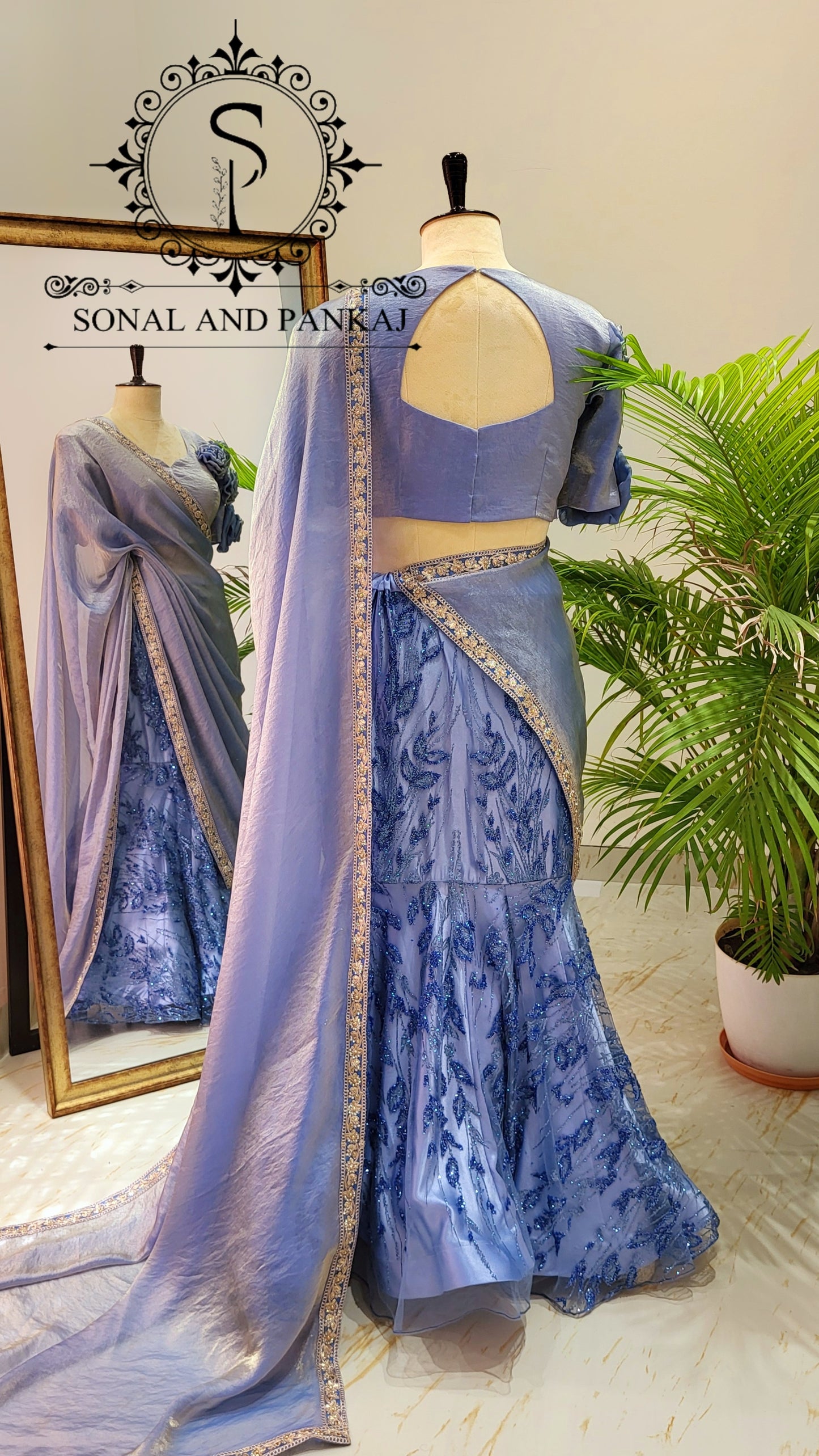 Designer 3d Flowers Blouse With Embroidered Ready To Wear Saree - SA01478