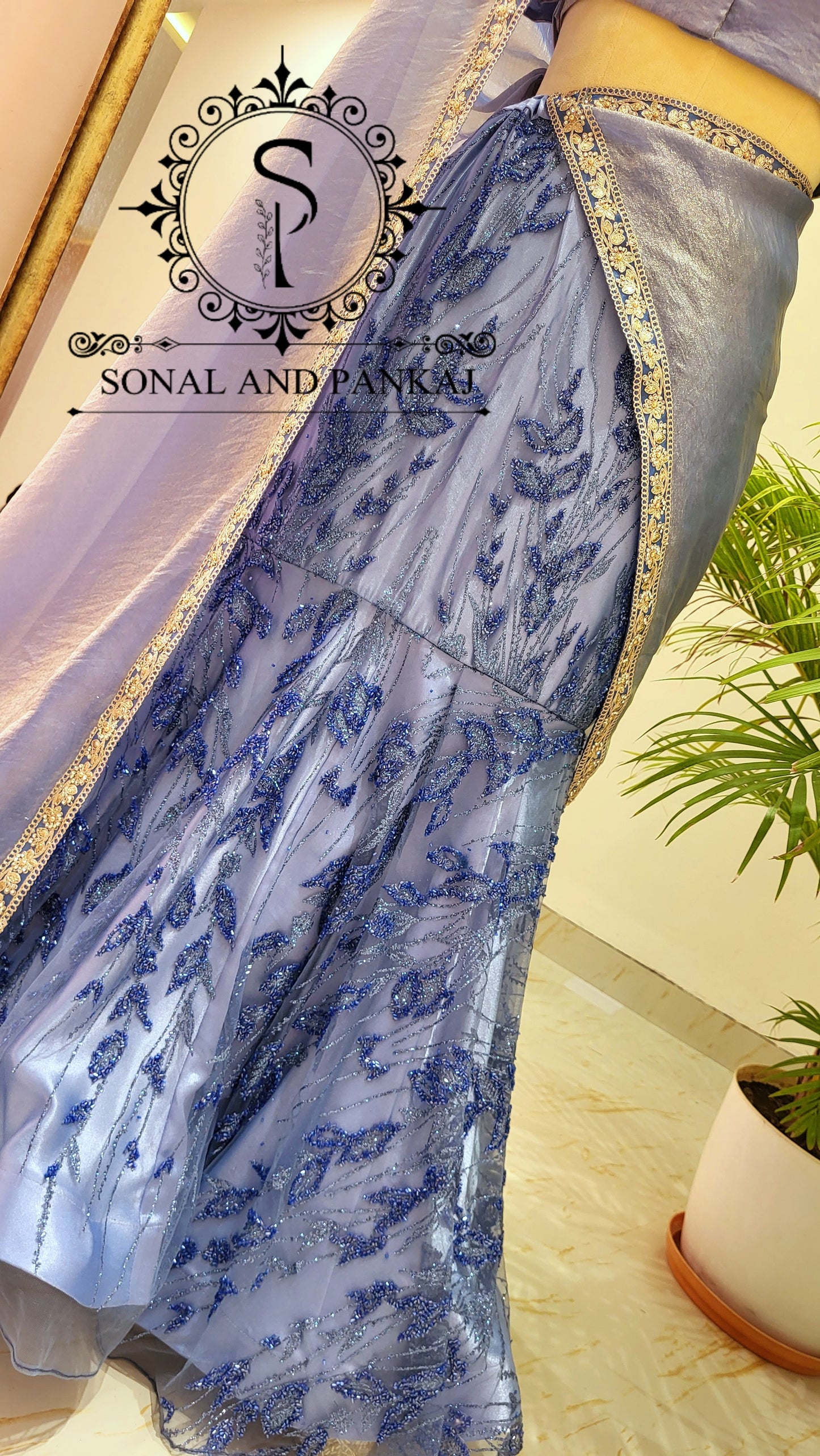 Designer 3d Flowers Blouse With Embroidered Ready To Wear Saree - SA01478