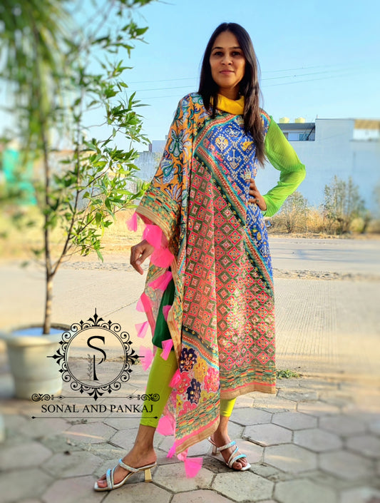 Karachi Print Semi Kaftan Kurti - KT01496