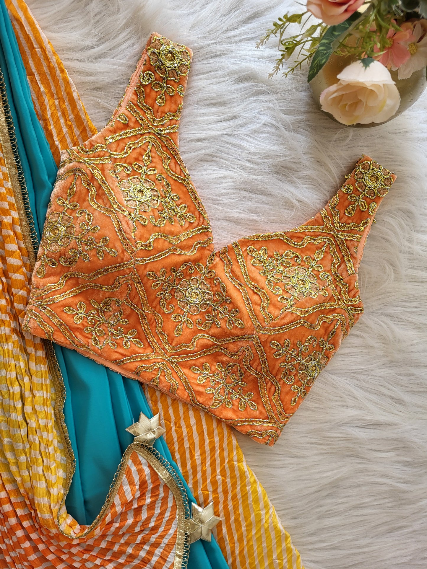 Peach Embroidered Velvet Blouse With Crushed Leheriya Palloo Saree - SA01375