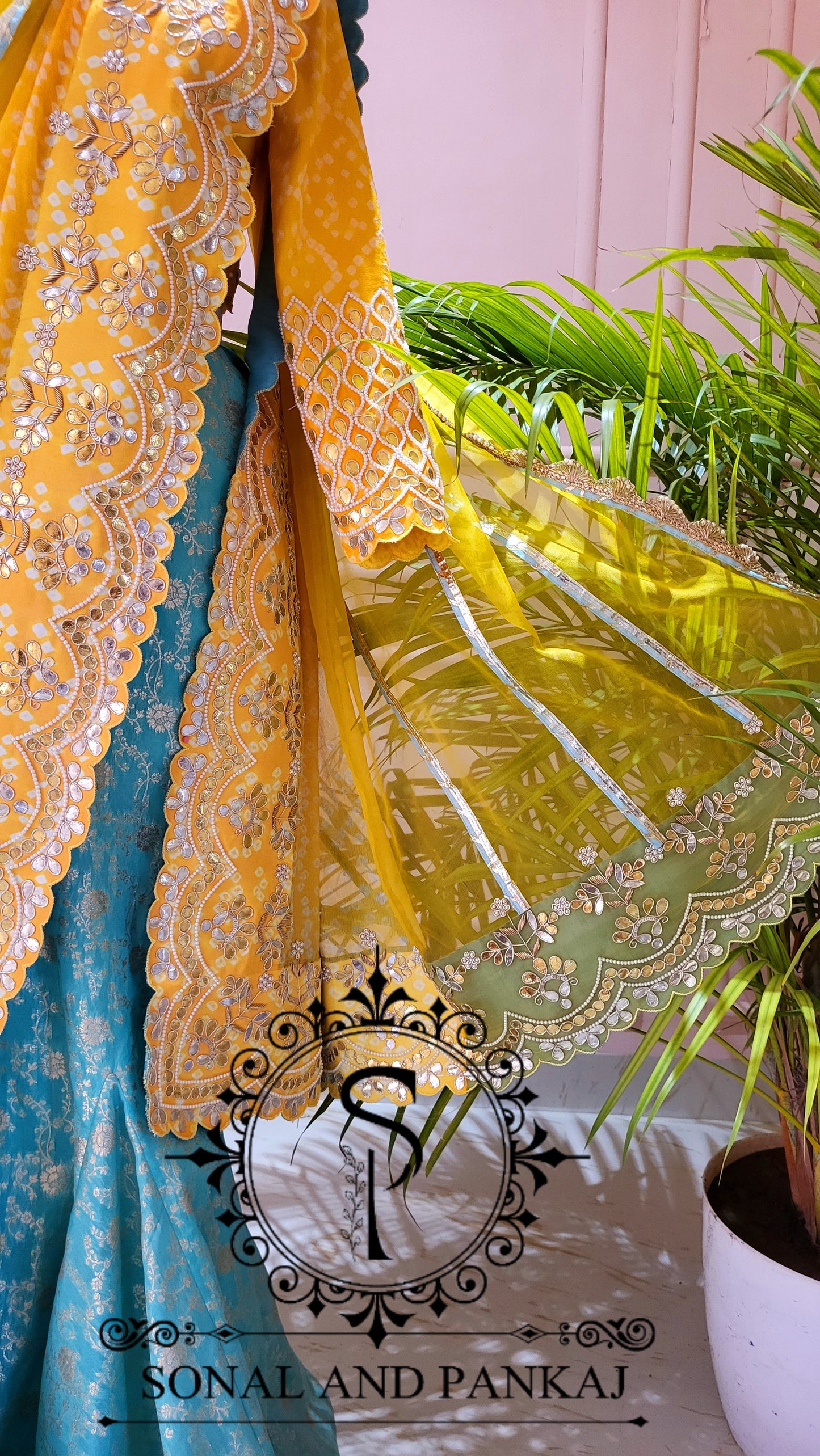 Yellow Gotta Patti Hand Embroidered Blouse & Ready To Drape Designer Bandhani Saree - SA01445