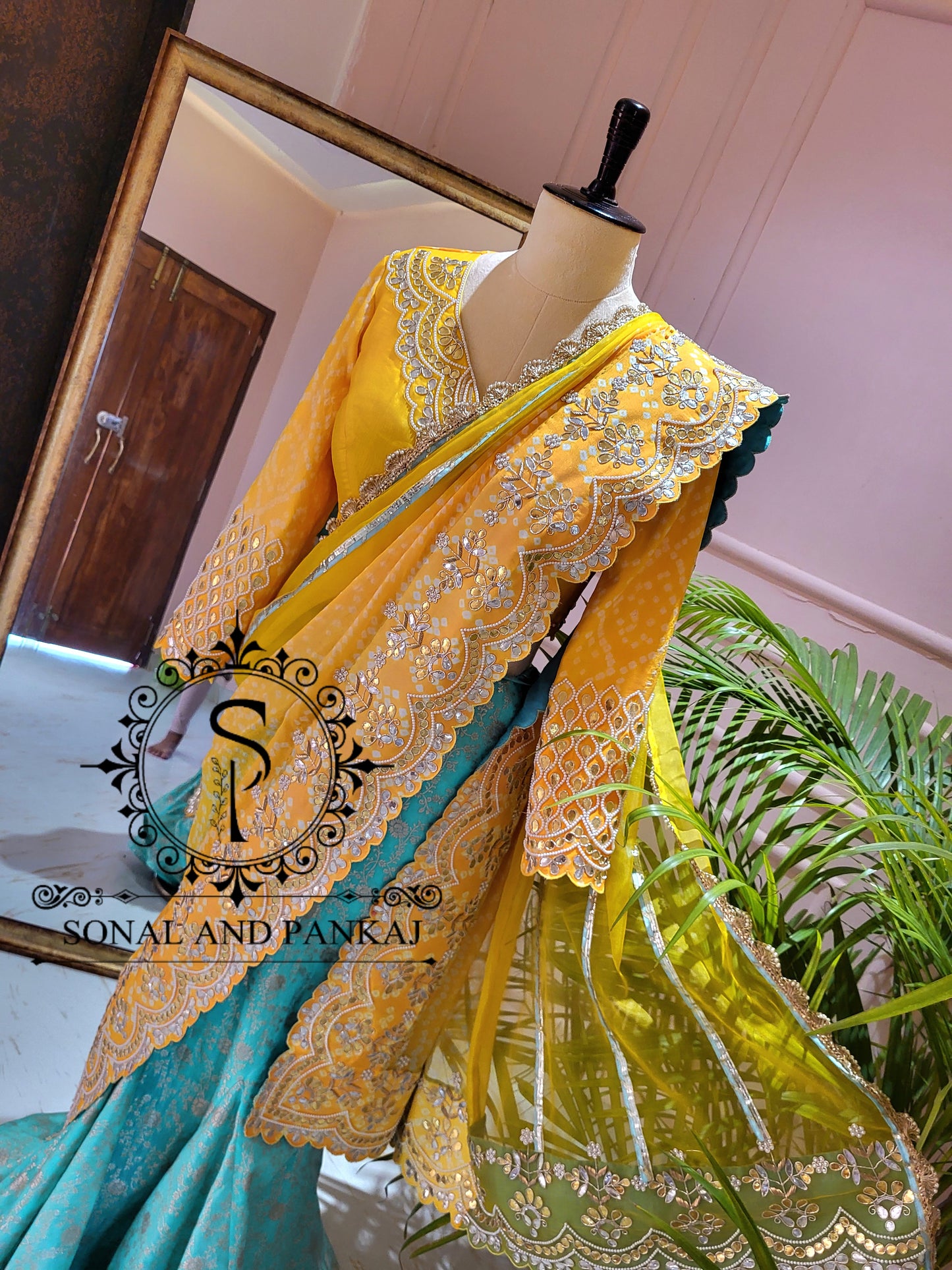 Yellow Gotta Patti Hand Embroidered Blouse & Ready To Drape Designer Bandhani Saree - SA01445