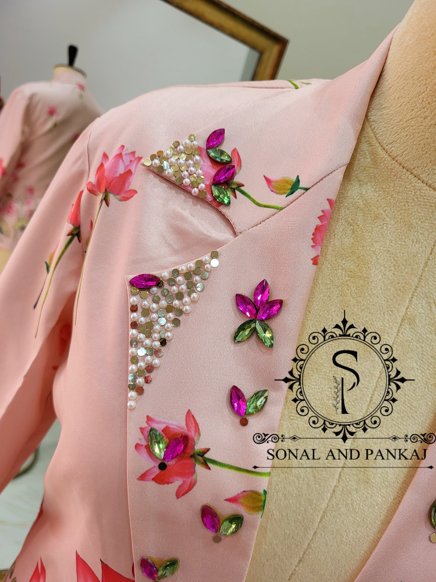 Peach Pichwai Print Blazer - BL01494