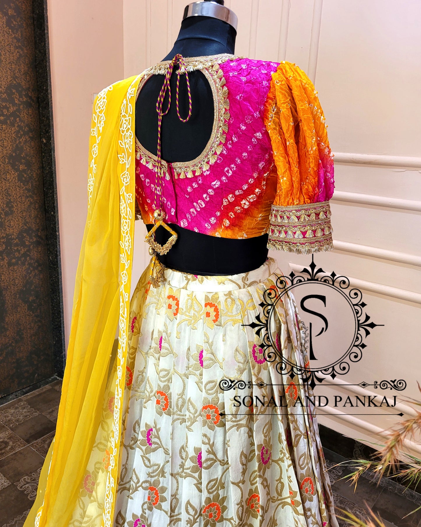 Shaded Hand Made Bandhej Blouse With Organza Duppatta & Chandri Jaal Lehenga - LH01202