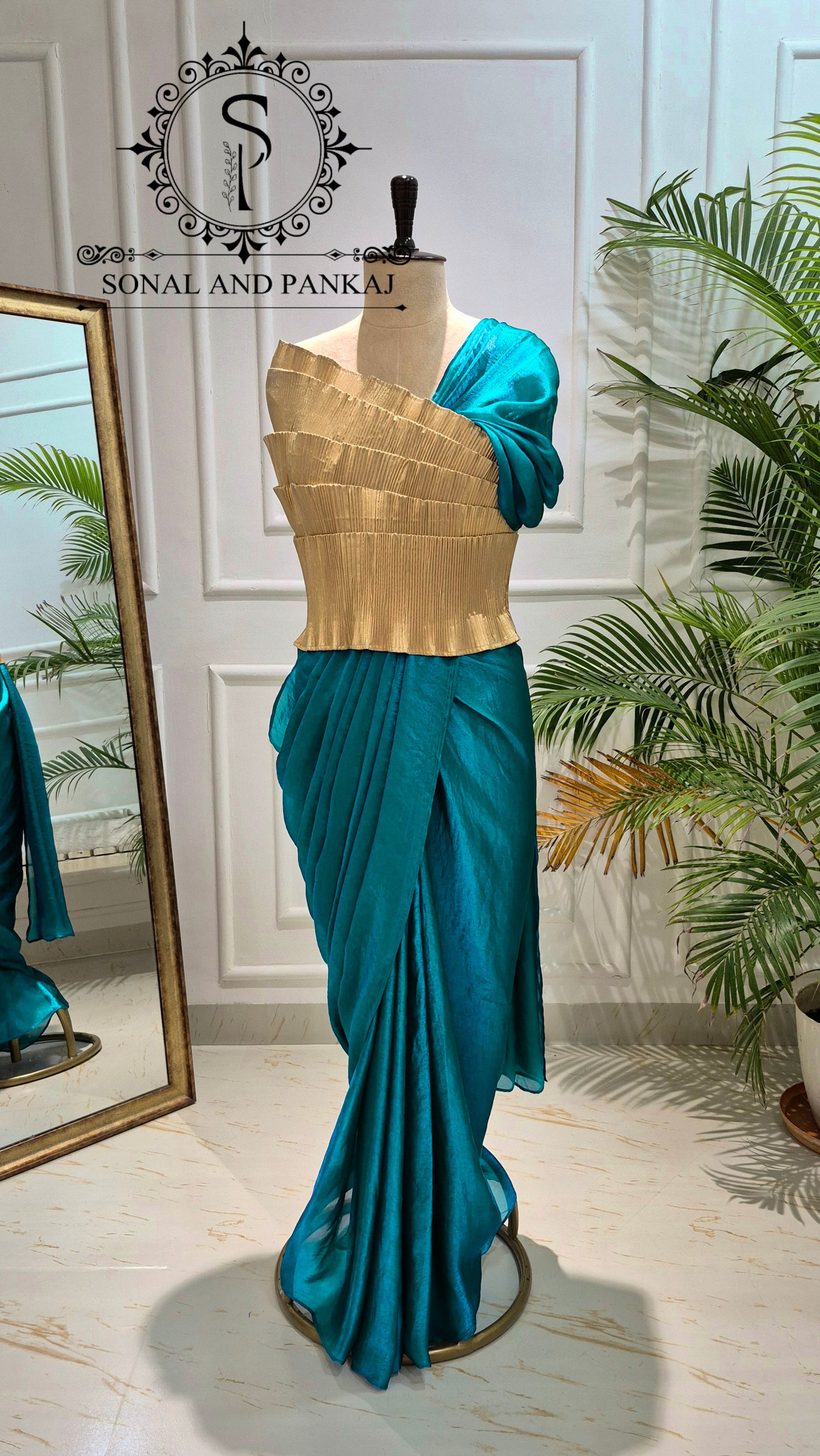 Desi Girl Vibe - Morpankh Pre-pleated Saree - SA01739