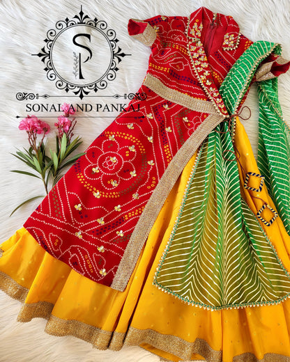 Magnifique Lehenga et chemisier de notre collection Traditions of India - LH00370