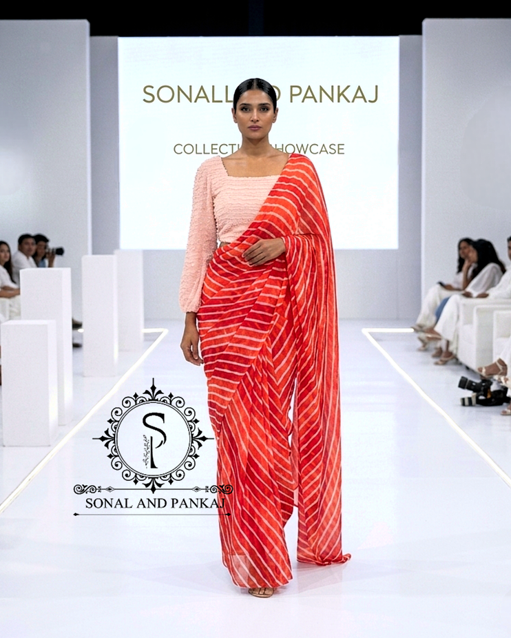 Peach Smocking Top & Shaded Red Leheriya Saree - SA01675