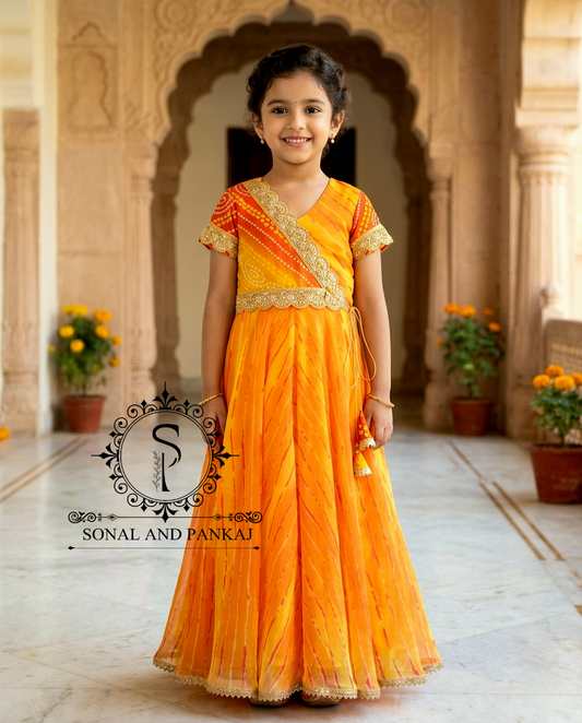 Magnifique Lehenga et chemisier de notre collection Traditions of India - LH00370