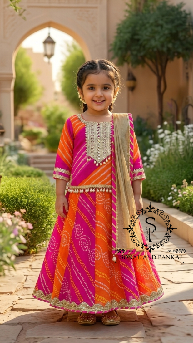 Magnifique Lehenga et chemisier de notre collection Traditions of India - LH00370