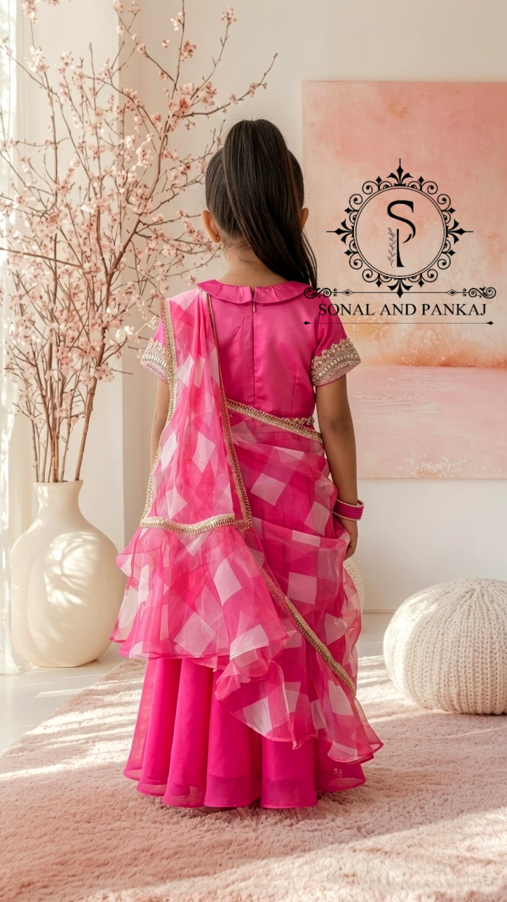 Magnifique Lehenga et chemisier de notre collection Traditions of India - LH00370