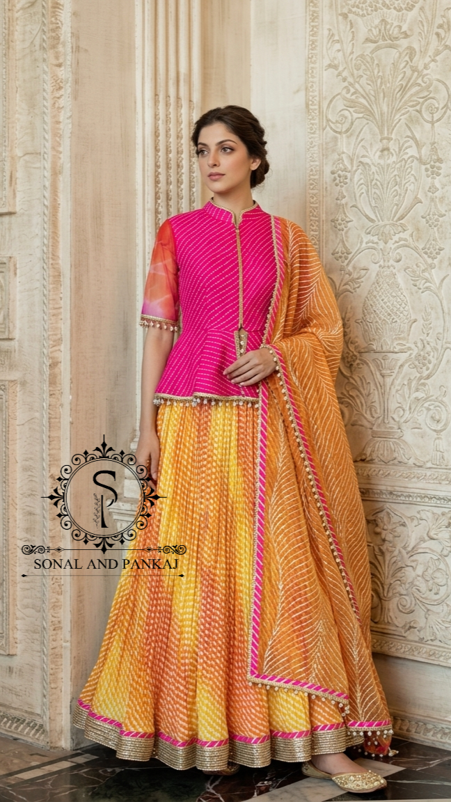 Blouse Bandhej faite à la main avec organza Duppatta et Chandri Jaal Lehenga - LH01202