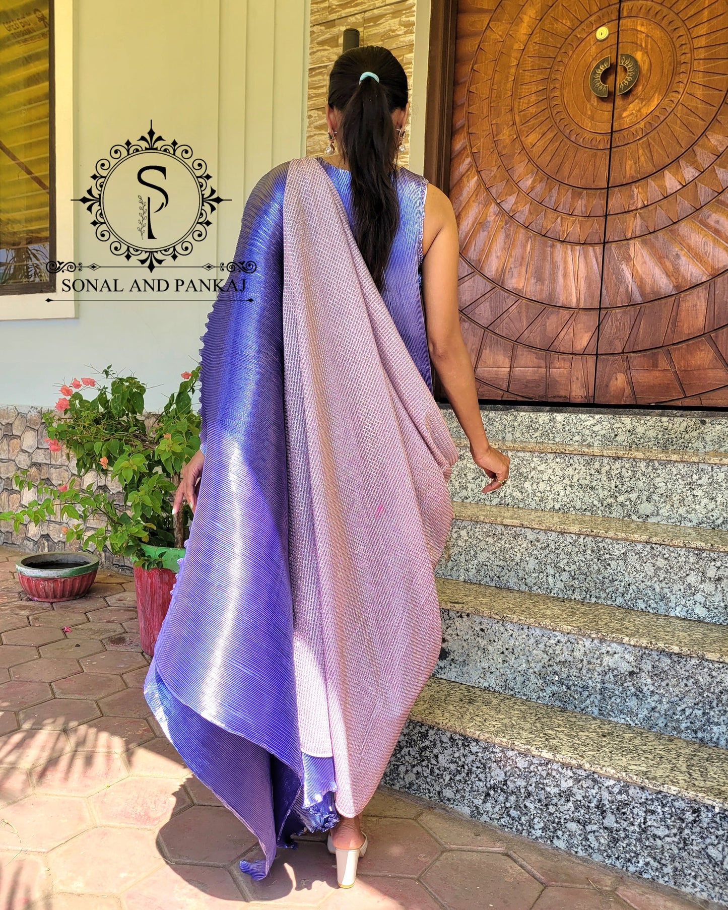 Metallic Pleated Kaftan With Cawl Drape (Without Accessories) - RW01340