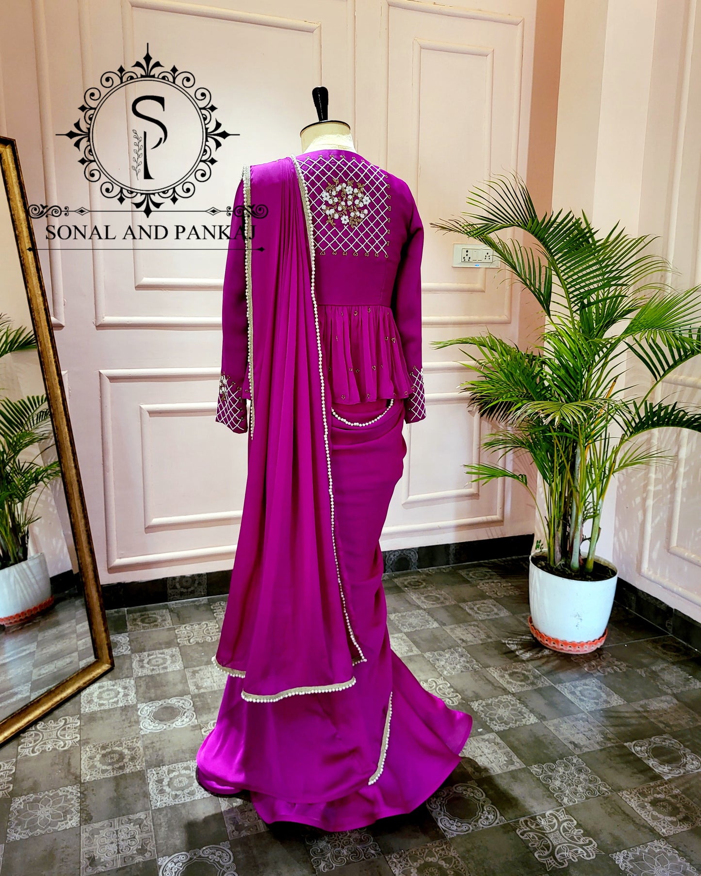 Purple Hand Embroidered Blouse With Ready To Drape Saree- SA001381