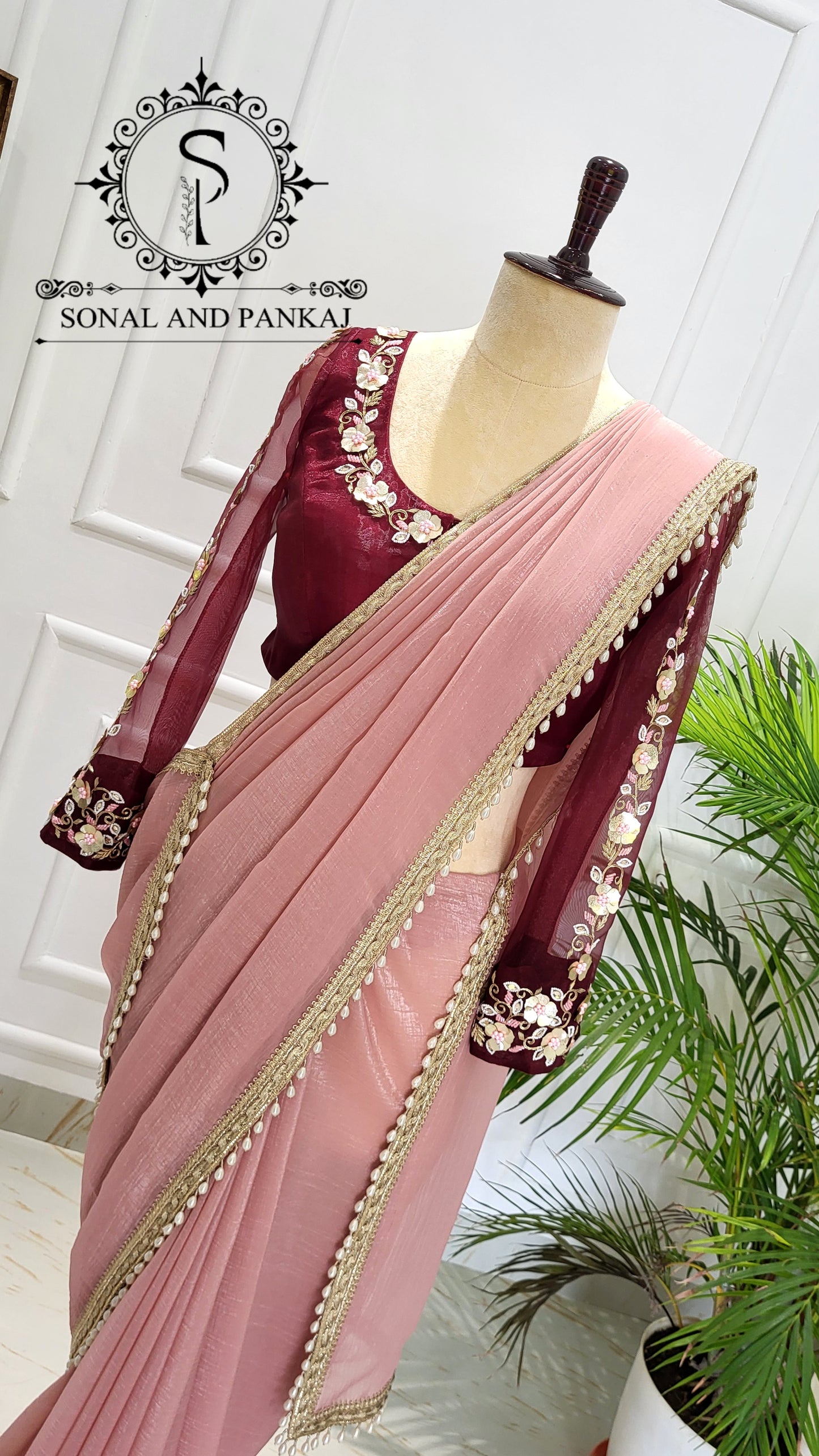 Rose Bandhani Gotta Patti Blouse brodée à la main - BL01044