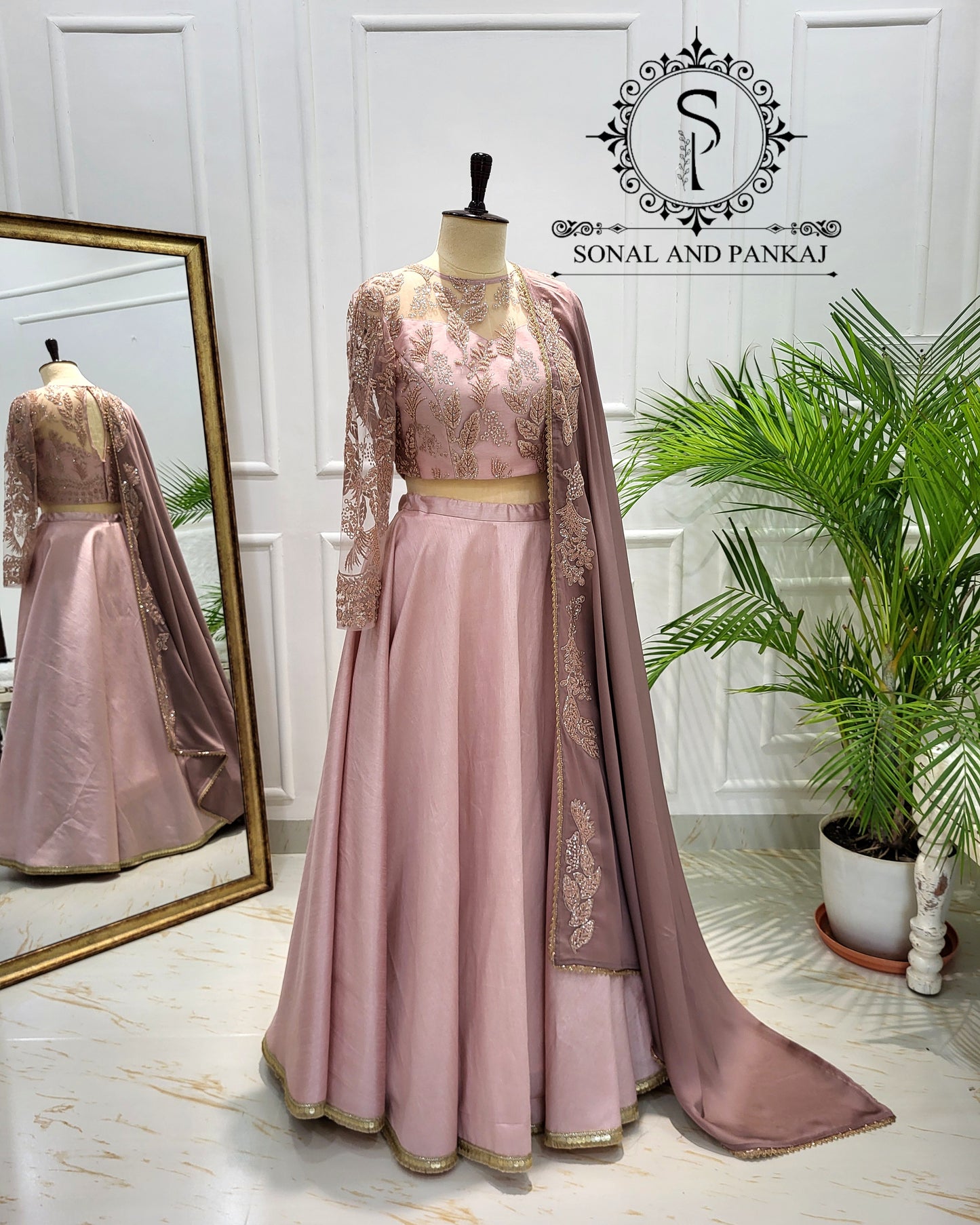 Dusty Mauve Duppatta With Dusty Blush Pink Embroidered Blouse & Lehenga - LH01565