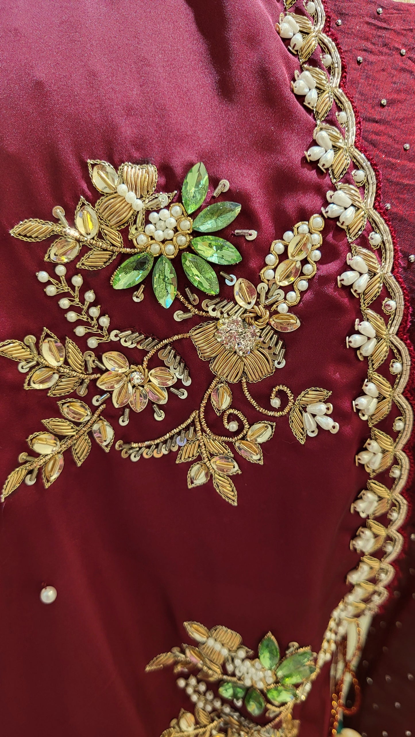 Burgundy Cape Affair - LH01596