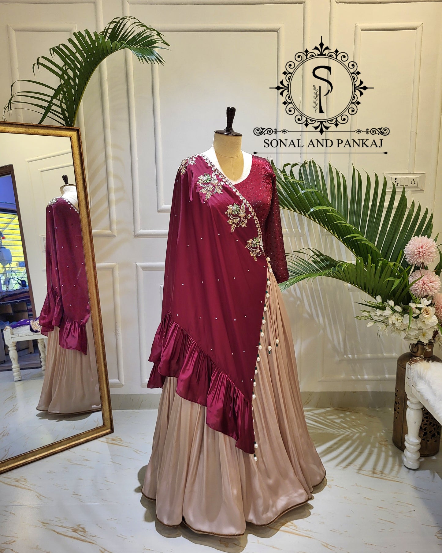 Burgundy Cape Affair - LH01596