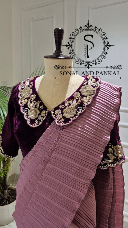 Retro Romance Saree & Blouse Set - SA01805