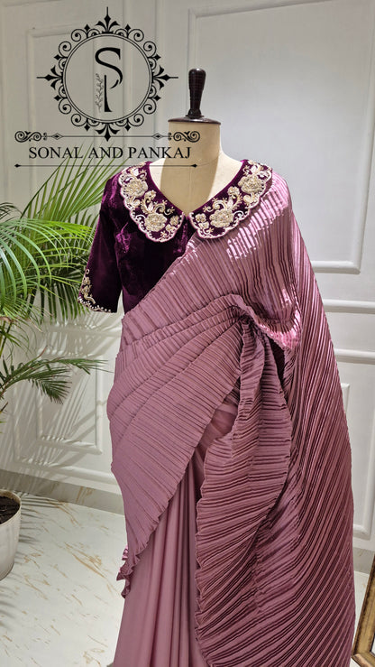 Retro Romance Saree & Blouse Set - SA01805