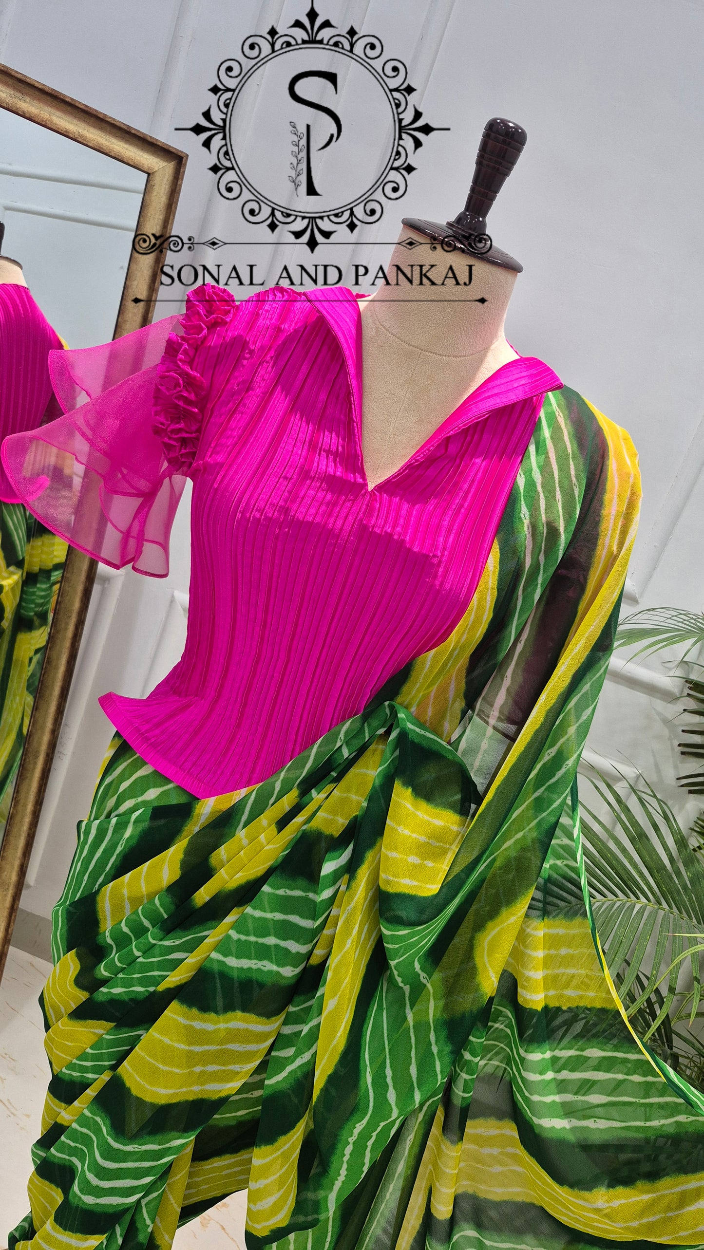 Pleated Rose Stretchable Top With Shaded Green Leheriya Print Saree - SA01732
