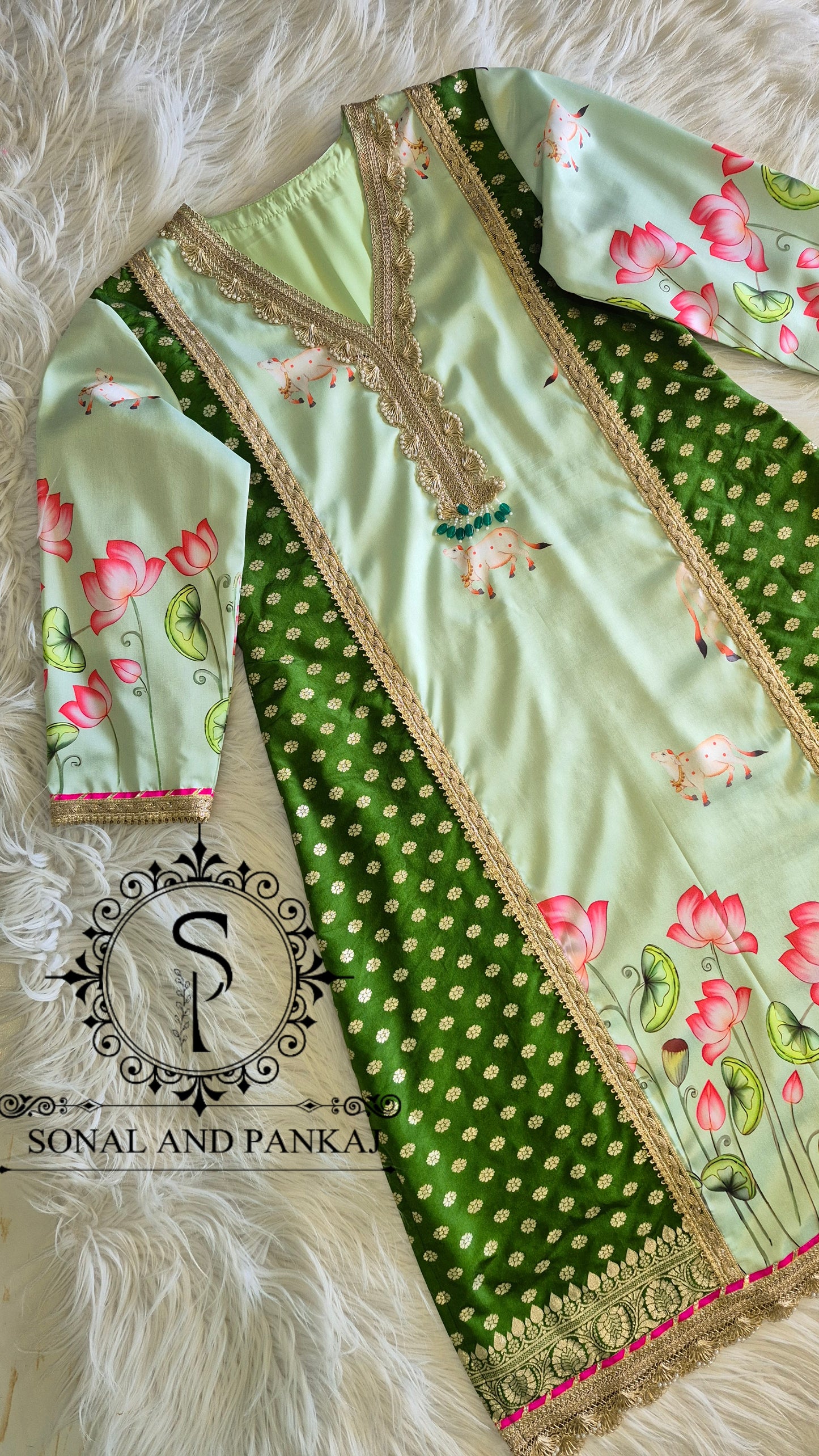 The Mint Pichwai Vrindavan Suit - SU01761