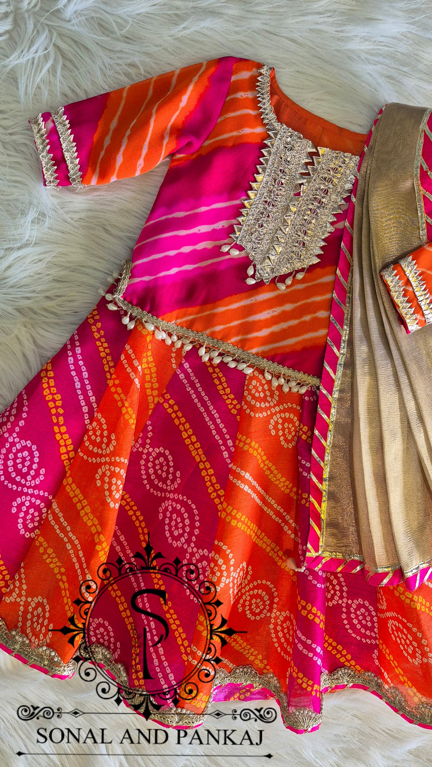 The Utsav Leheriya & Bandhani Mother-Daughter Lehenga - MD01801