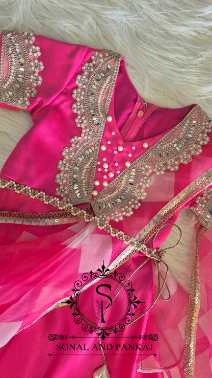 Magnifique Lehenga et chemisier de notre collection Traditions of India - LH00370