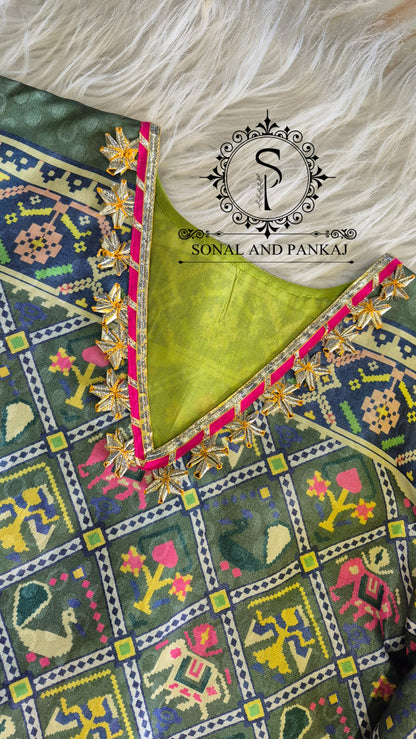 Patola Kudi - Kurti & Pants - SU01764(Sage Green)