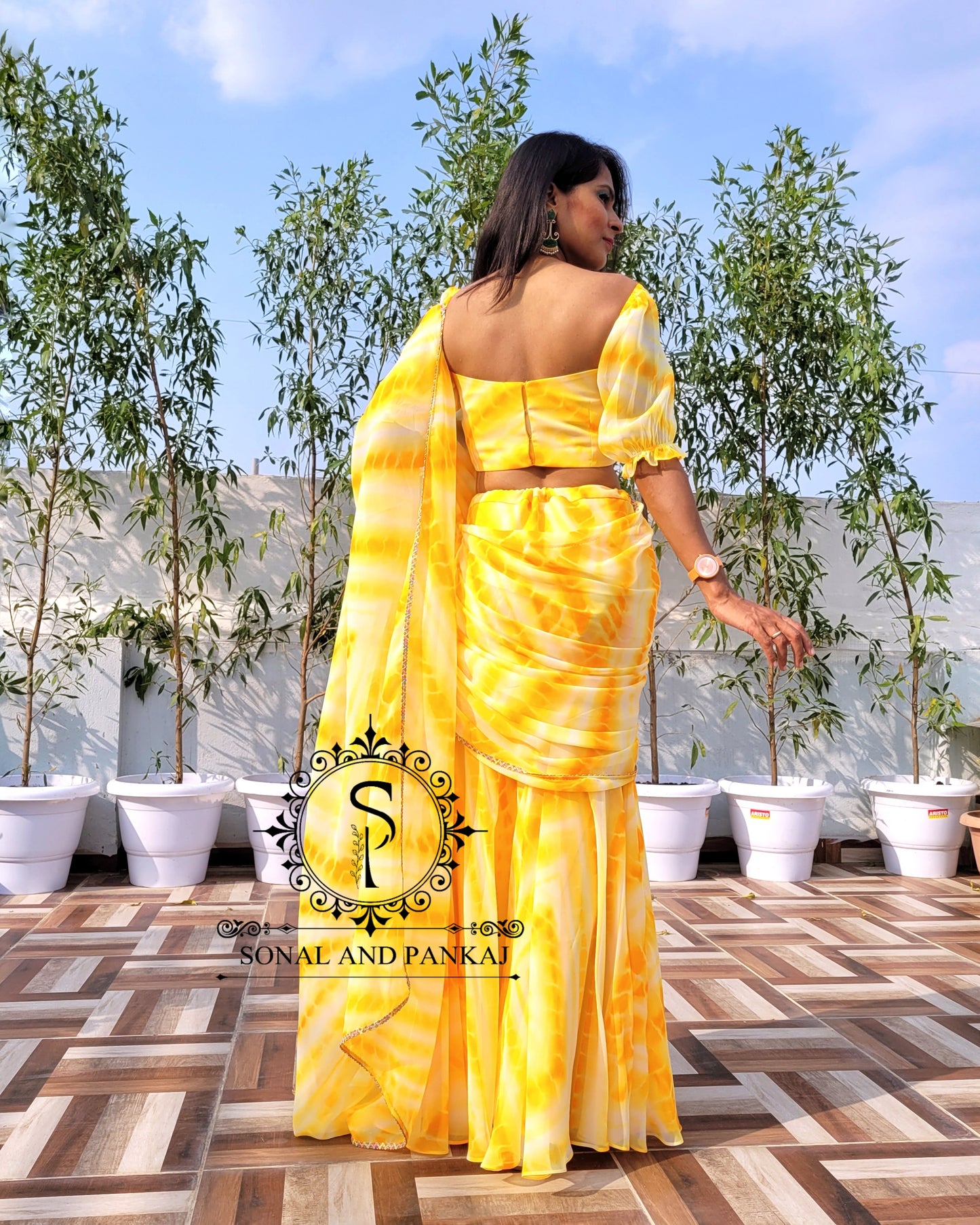 Chemisier froncé jaune ombré avec sari prêt à porter - RTW01174