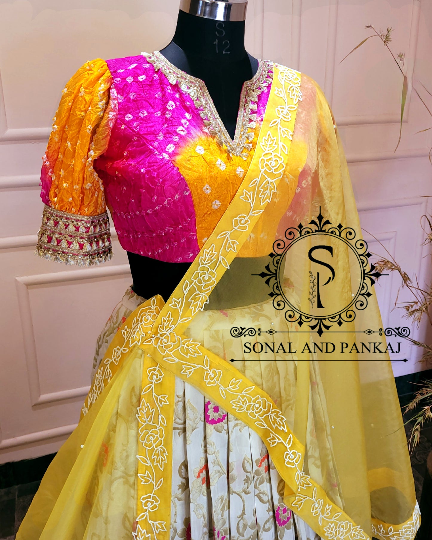 Shaded Hand Made Bandhej Blouse With Organza Duppatta & Chandri Jaal Lehenga - LH01202