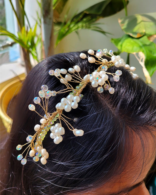 Pearl & Crystal Beads 3D Hair Band (Pack of 1) - HB01280