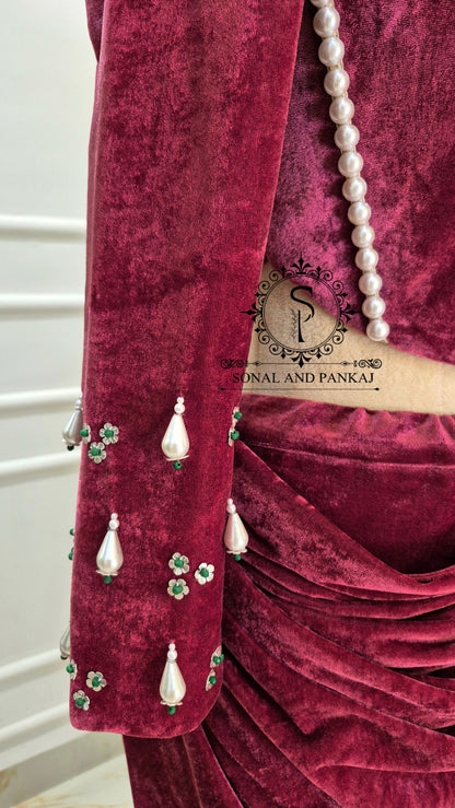 Sari imprimé bandhani rouge prêt à porter avec chemisier brodé à la main - SA00806