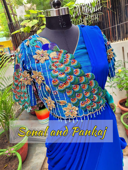 Chemisier de style veste brodée de paon 3D avec sari à volants prêt à porter - SA00727